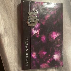 Urban Decay Shadow Box Eye Palette